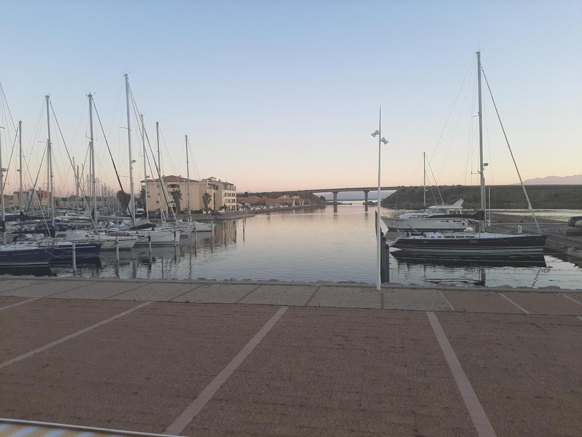 T2 Cabine Avec Tres Belle Vue Sur Le Port De Plaisance Leucate Buitenkant foto